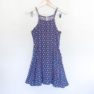 ❌SOLD❌Forgotten Grace Kaleidoscope Pattern